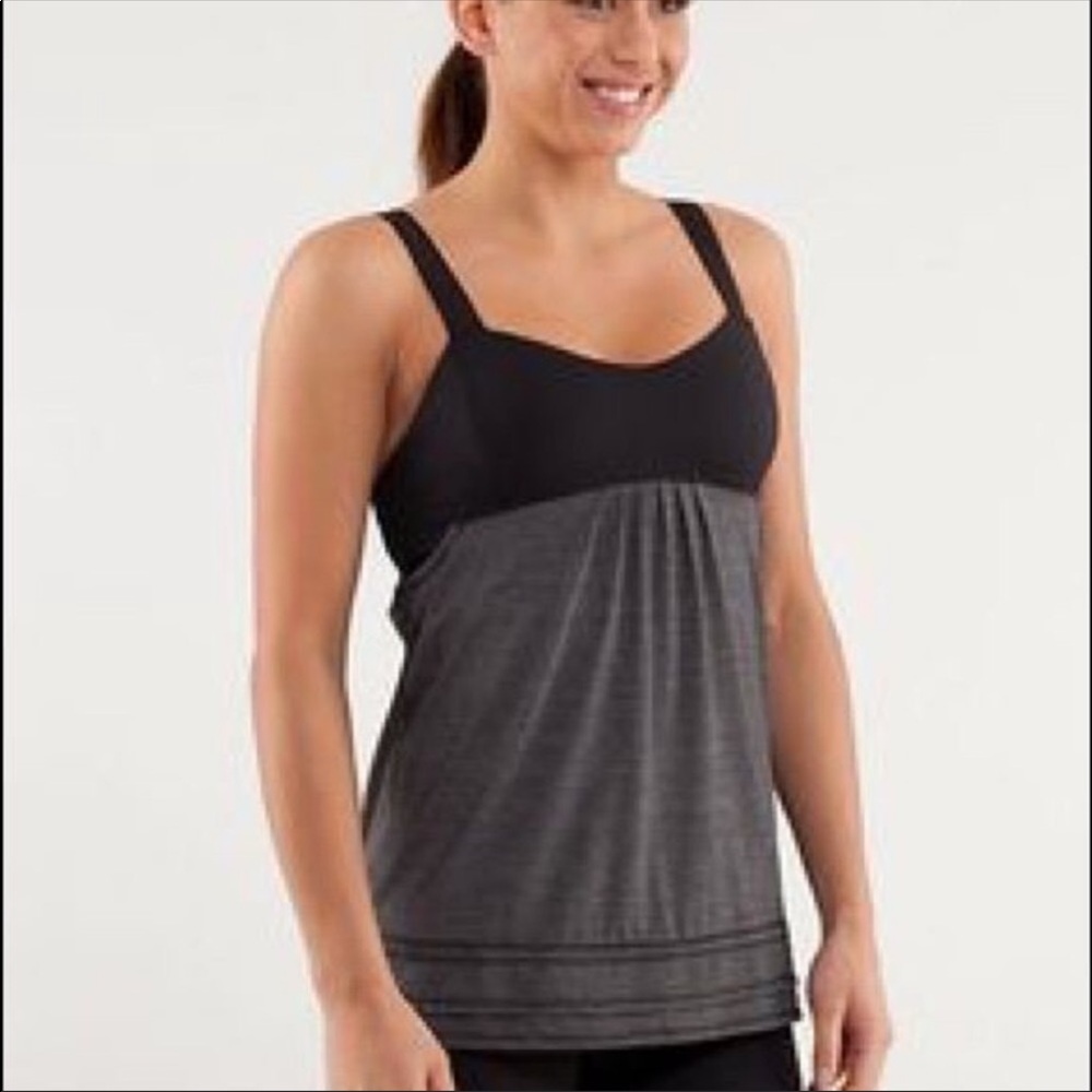 🍋 Lululemon 🍋 Black Cut Out Tank